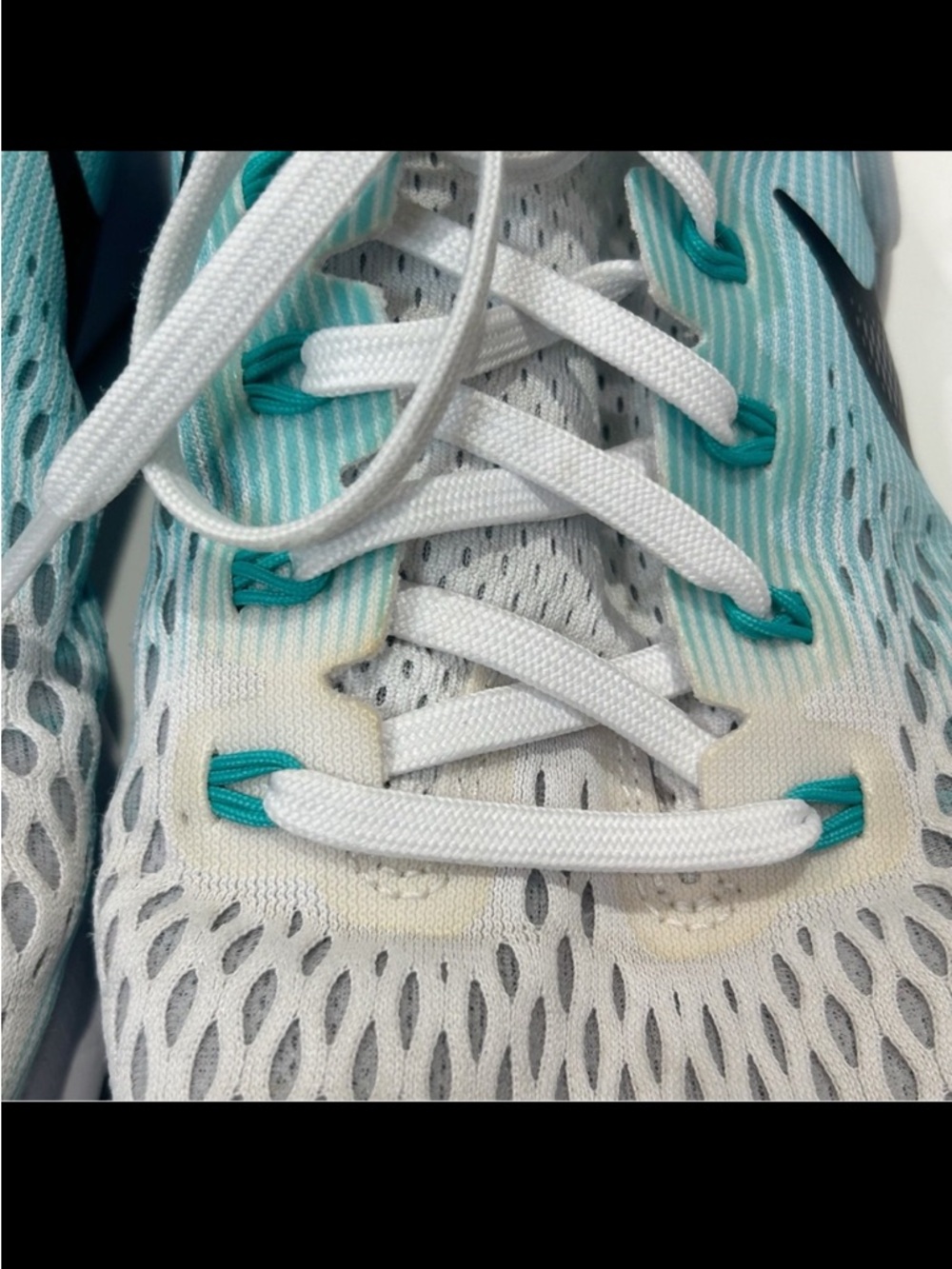 Nike Women's Shoe - Picture 12 of 12